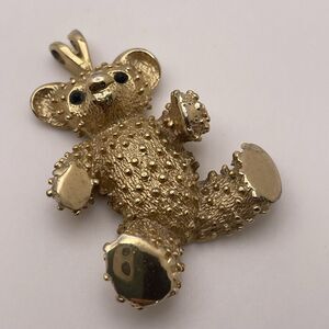 Goldtone 3D Teddy Bear Pendant Stamped 8018 (B8)